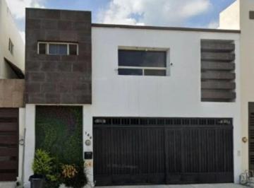 Casa de 4 habitaciones, Monterrey · Venta de Casa en Cumbres Elit Monterrey Nuevo Leon