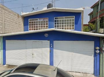 Casa de 3 habitaciones, Ecatepec de Morelos · Excelente y Hermosa Casa en Calle Rio Amazonas, Jardines de Morelos, Ecatepec de Morelos, Edomex