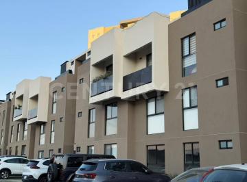 Departamento · 123m² · 2 Recámaras · 2 Estacionamientos · Departamento en Renta en Juriquilla