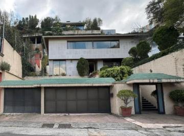 Casa de 3 habitaciones, Miguel Hidalgo · Casa en Venta en Bosque de Las Lomas en Bosque de Alerces