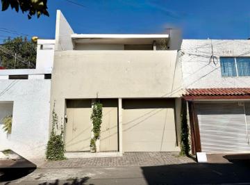 Casa de 1 habitación, Guadalajara · Loft en Venta con Terraza, Zona Santa Tere