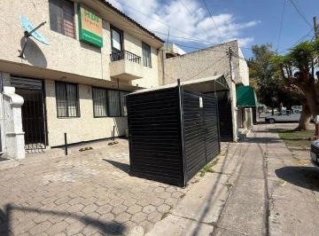 66887b51770e90d6dce291f2ceadd54c25bd5d5c01c58bf9845fc57f15e77d5d · Excelente Oficina/loft en Venta en Jardines de Irapuato.