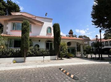 Casa en condominio de 5 habitaciones, Metepec · Amplia Casa en Renta Dentro de La Providencia, Metepec, 4 Recámaras, Jardín, Esquinada