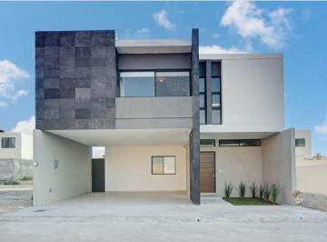 Casa de 3 habitaciones, Saltillo · En Renta Casa 3 Recamaras Frente Area Verde, Rincon de Los Encinos