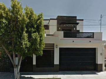 Casa de 4 habitaciones, Hermosillo · Ps. Calle Gral. Bernardo Reyes, San Benito, Hermosillo, Son.