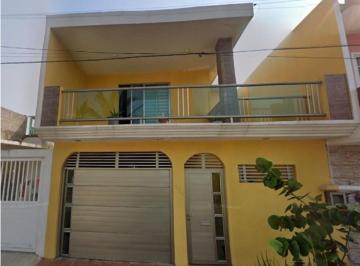 Casa de 4 habitaciones, Coatzacoalcos · Casa en Venta Ubicada en Paraiso Coatzacoalcos