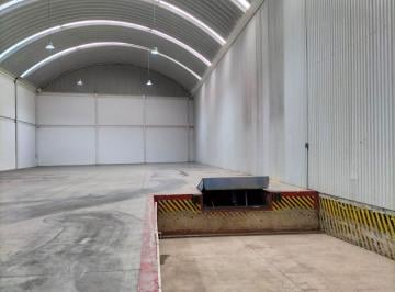 Nave industrial , Cuautitlán Izcalli · Bodega en Renta 1,000 m² con Andén, Plataforma Niveladora y Oficinas | Trifásica y Regaderas