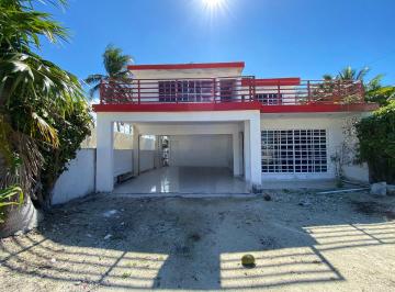Casa de 2 habitaciones, Mérida · Casa en La Playa de Yucalpetén