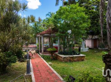Casa · 686m² · 3 Recámaras · 4 Estacionamientos · Quinta en Venta en Umán, Yucatán