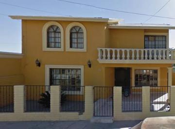 Casa de 4 habitaciones, Hermosillo · Casa en Venta en Olivares, Sonora