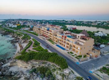 Departamento de 2 habitaciones, Isla Mujeres · Condominio de Lujo Frente Al Mar – Isla 33, Isla Mujeres – Unidad 2104