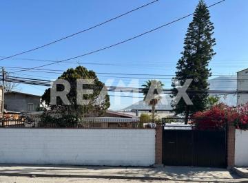 Casa · 500m² · 5 Recámaras · 4 Estacionamientos · Casa en Venta Fraccionamiento Garcia Tijuana - (4)