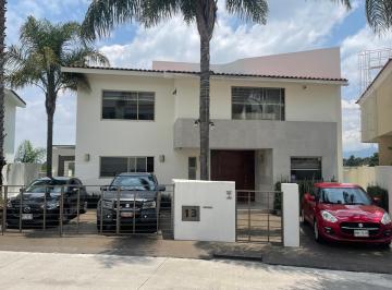 Casa · 500m² · 3 Recámaras · 4 Estacionamientos · Casa en Renta en Bosque de Tzalam - (4)