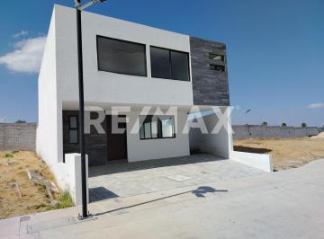 Casa en condominio · 210m² · 3 Recámaras · 3 Estacionamientos · Casa en Venta - (4)