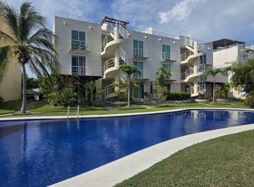 Departamento · 68m² · 2 Recámaras · 1 Estacionamiento · Departamento Co Roof Garden en Venta en Marina Diamante Acapulco
