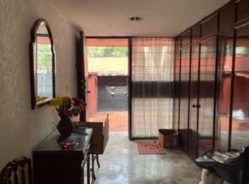 Casa de 3 habitaciones, Coyoacán · Casa Sola en Venta Prado Churubusco Coyoacan