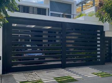 Casa de 3 habitaciones, León · Venta de Casa en Soberna Excelentes Acabados
