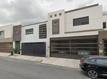 Casa de 4 habitaciones, Monterrey · Casa en Venta en Las Cumbres Monterrey ¡Invierte en Una Propiedad de Recuperaciòn Hipotecaria!