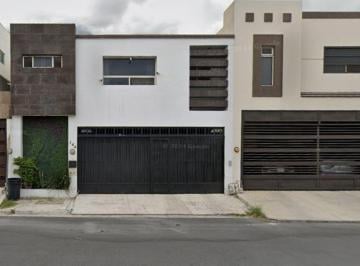 Casa de 4 habitaciones, Monterrey · Casa en Venta en Las Cumbres Monterrey ¡Invierte en Una Propiedad de Recuperaciòn Hipotecaria!
