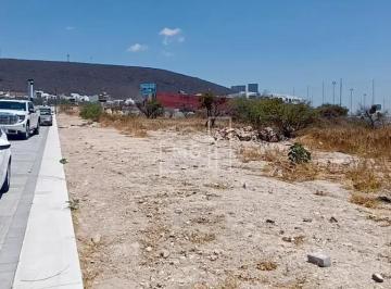 1 · Terreno Comercial en Venta en El Refugio, Querétaro
