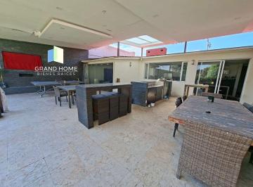 Casa en condominio de 3 habitaciones, Naucalpan de Juárez · Venta de Hermosa en Lomas Hipódromo con Amplio Jardín