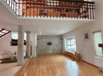 Casa en condominio de 4 habitaciones, Metepec · Casa en Venta en Esquina en La Providencia, Metepec