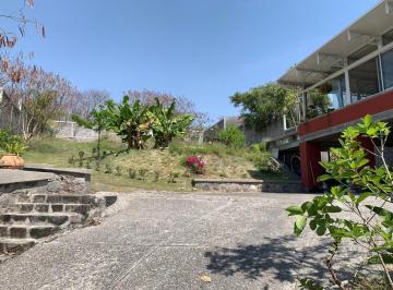 Terreno / Lote · 80m² · 1 Recámara · 3 Estacionamientos · Terreno en Venta en Fracc. Club de Golf Santa Fe, Xochitepec, Morelos