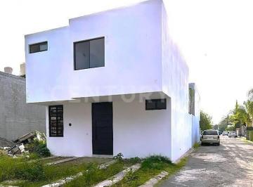 Casa · 137m² · 3 Recámaras · 2 Estacionamientos · Casa en Venta San Jose del Valle