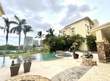 Departamento · 178m² · 3 Recámaras · 1 Estacionamiento · Departamento en Fraccionamiento Marina Mazatlán