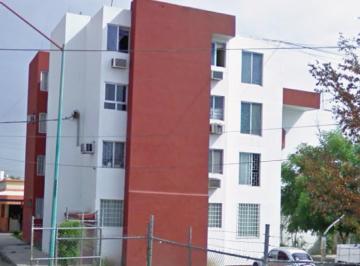 Departamento · 3 Recámaras · 2 Estacionamientos · Casa en Fraccionamiento Canaco