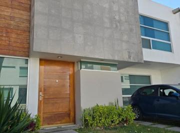 Casa · 3 Recámaras · Casa en Zen House en Renta, El Mirador, Querétaro