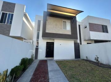 Casa de 3 habitaciones, García · Casa Equipada en Renta en Residencial Samsara