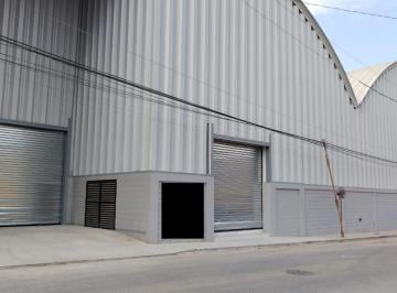 Nave industrial · 1525m² · 5 Estacionamientos · Bodega con Infraestructura Moderna - (4)
