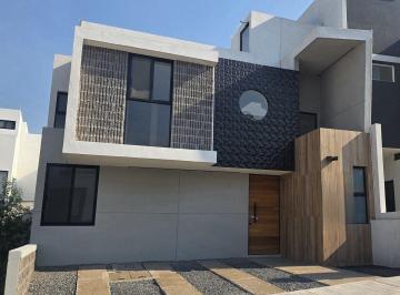 2c7ad795b17f9eda47c75798efbec957979581cd1b96c30384254b4dde9d2b8a · Casa en Venta en Fraccionamiento Zibata, Querétaro.