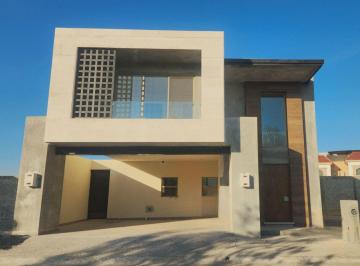 Casa · 263m² · 3 Recámaras · 2 Estacionamientos · Casa en Venta - Fraccionamiento Monte Sabino Saltillo Al Norte