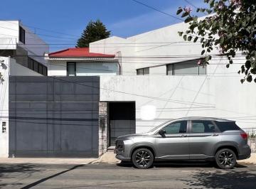 Casa · 598m² · 4 Recámaras · 6 Estacionamientos · Casa - Jardines del Pedregal