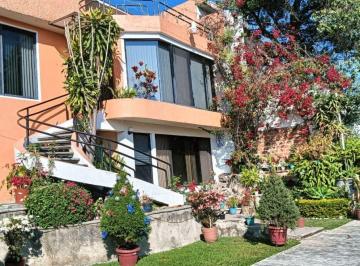 Casa · 349m² · 4 Recámaras · 2 Estacionamientos · Casa Sola en San Antón Cuernavaca - Maz - 2577 - Cs