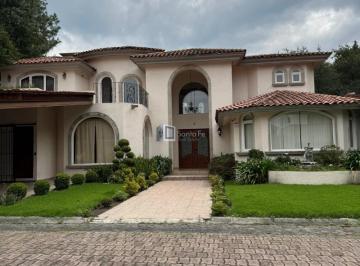 Casa de 4 habitaciones, Metepec · Venta Casa en Ocoyoacac - Fraccionamiento Privado