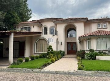Casa en condominio de 4 habitaciones, Lerma · Venta Casa Cercana a Lerma - 4 Recámaras