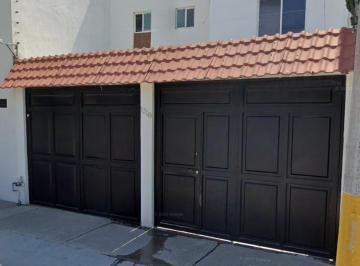 Casa de 3 habitaciones, León · Venta de Casa en Col. El Condado Plus, Leon, de Los Aldama, Guanajuato