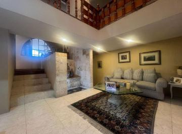 Casa de 3 habitaciones, Metepec · Casa en Venta. Club de Golf San Carlos. Metepec. $11,900,000