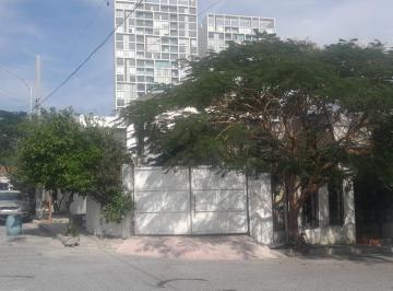 Casa · 190m² · 5 Recámaras · 1 Estacionamiento · Casa en Infonavit La Huasteca