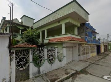 Casa de 4 habitaciones, Centro · Venta de Casa en Col. Las Goviotas Sur, Villa Hermosa, Tabasco