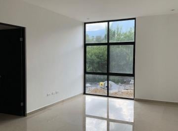 Hermosa casa en renta
3 recamaras cada una con baño vestidor
estancia de tv
sala · Casa en Renta Carretera Nacional Fontaana