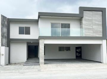 Casa · 306m² · 3 Recámaras · 2 Estacionamientos · Casa en Venta en Aysso Residencial, Carretera Nacional