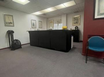 Oficina , Monterrey · Consultorio en Venta en Monterrey