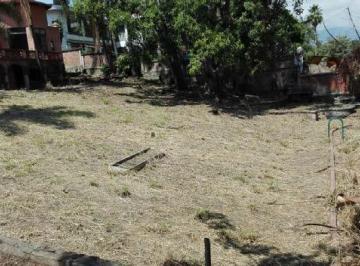 Terreno / Lote · 3890m² · Terreno Comercial en Venta en Centro de Cuernavaca. 2 Frentes
