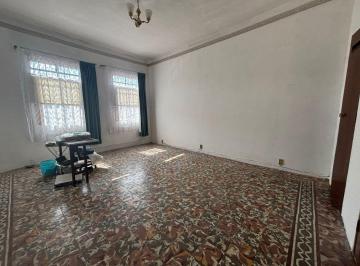 Casa · 225m² · 4 Recámaras · 1 Estacionamiento · Casa en Venta Cerca de Blvd. 5 de Mayo, Puebla – con Balcones