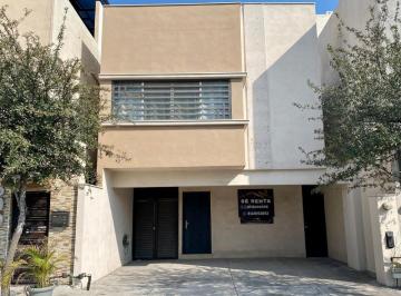 Casa de 3 habitaciones, Apodaca · Casa en Renta en Corintos Residencial, Sector Olimpo, Apodaca, N. L
