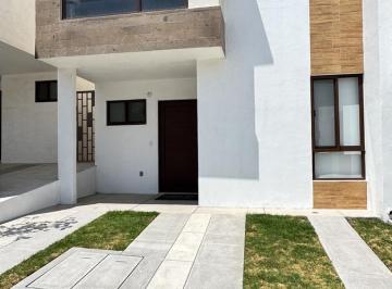 Casa · 105m² · 3 Recámaras · Casa en Venta en Zibatá Querétaro. Gps